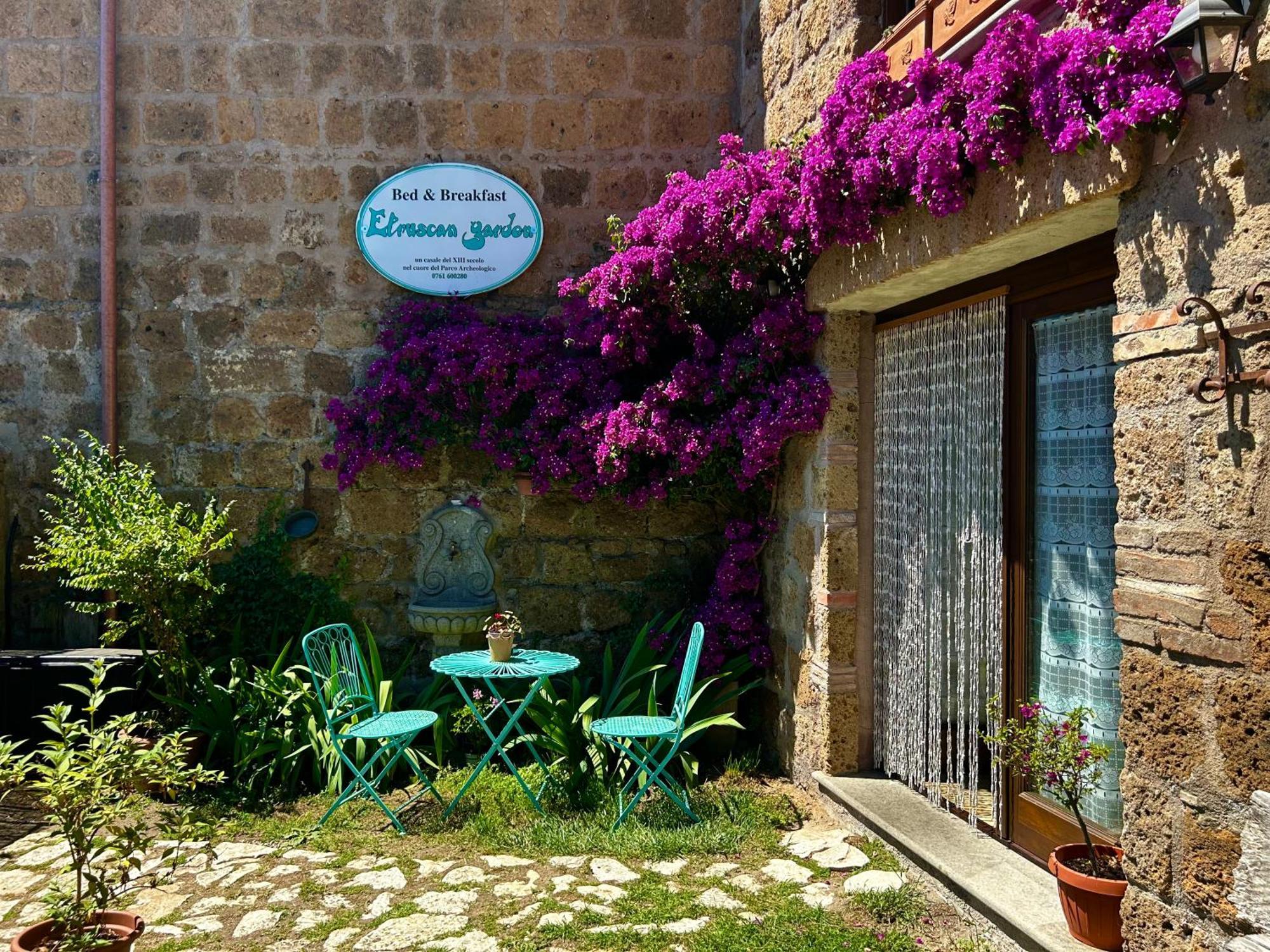 B&B Etruscan Garden Sutri Bagian luar foto